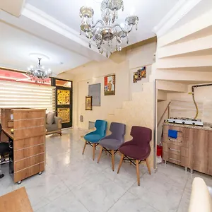 Kumkapi Romanos Homestay Istanbul