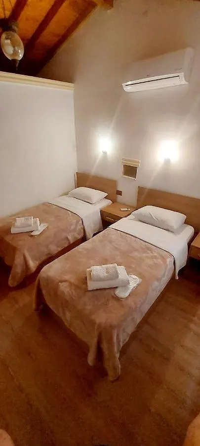 Homestay Ephesus Hillside Apartment Selcuk